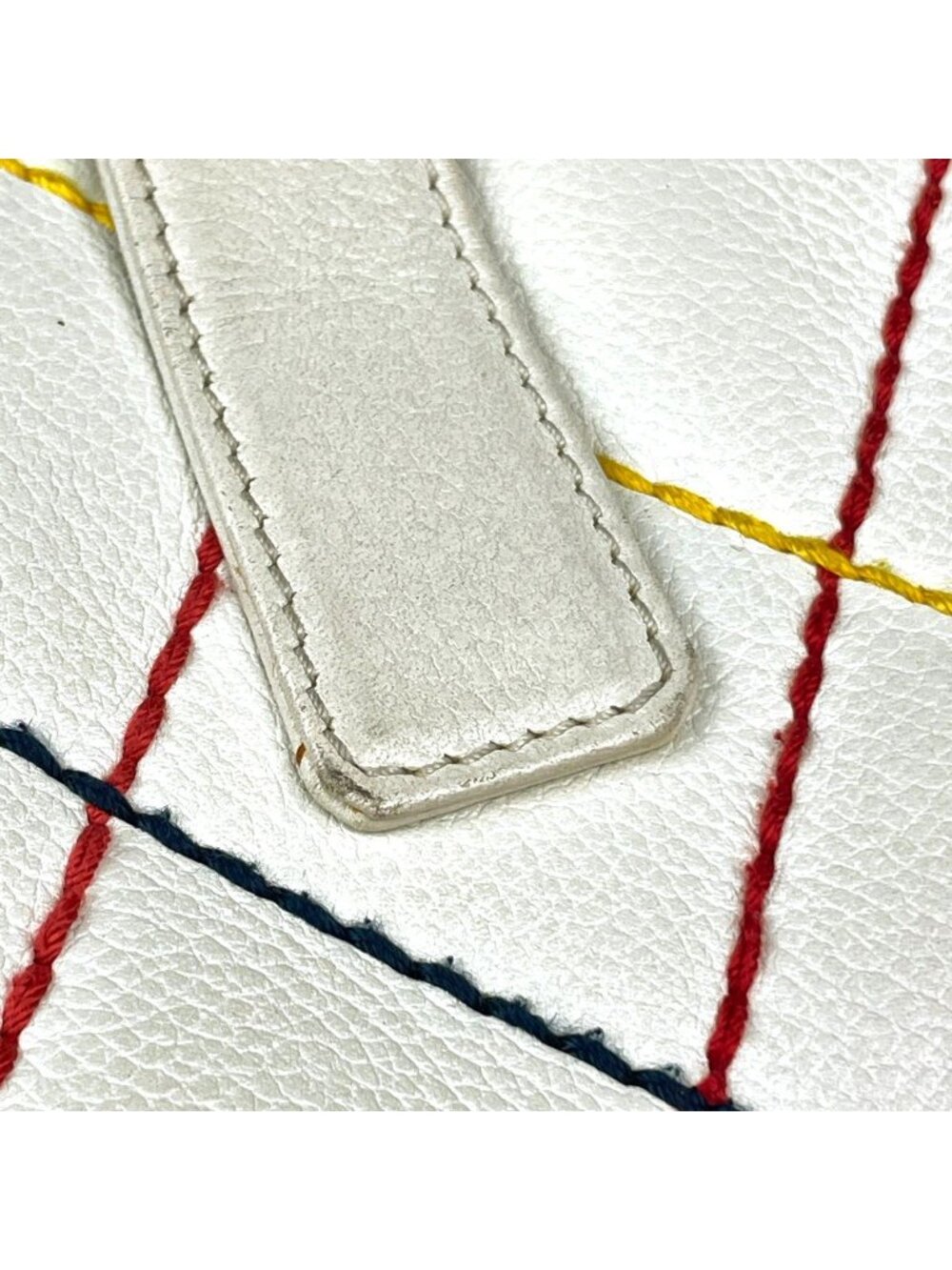 Chanel Wild Stitch Tote CC Logo Leather White - Picture 9 of 15